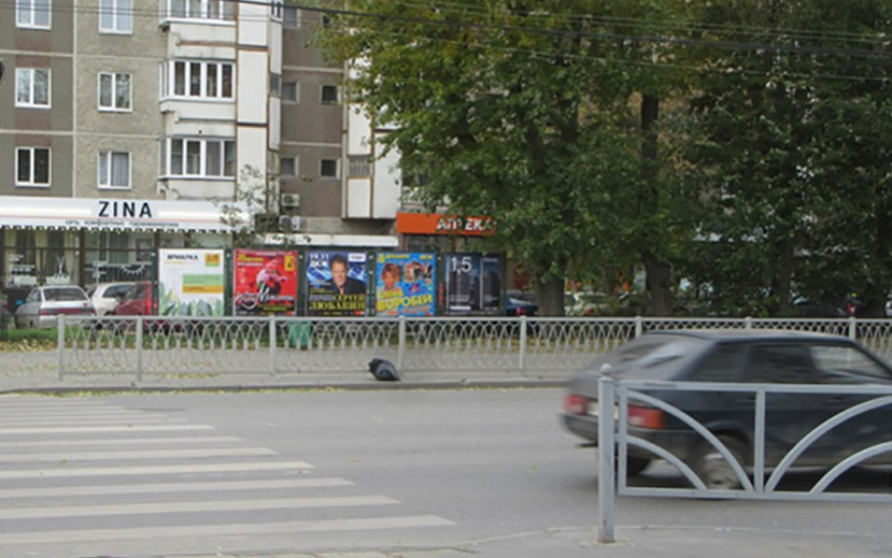 Афишный стенд ул. Белинского — ул. Саввы Белых, стороны А1-А4