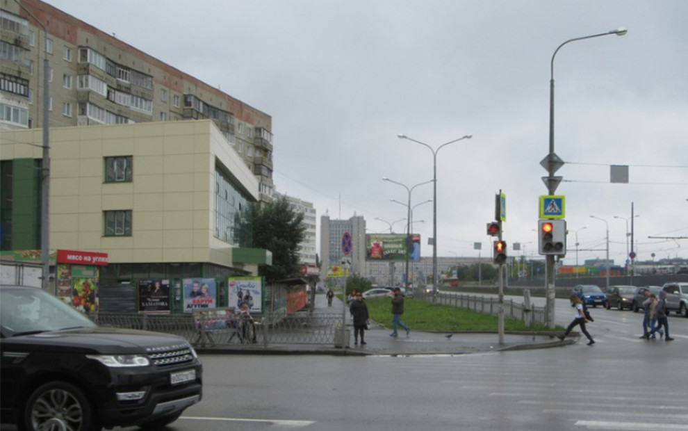 Афишный стенд ул. Репина — ул. Волгоградская (ТРЦ Радуга Парк), стороны А1-А2